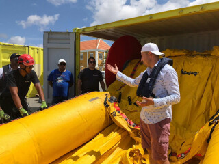 Olie in Bonaire: wat doet Rijkswaterstaat?